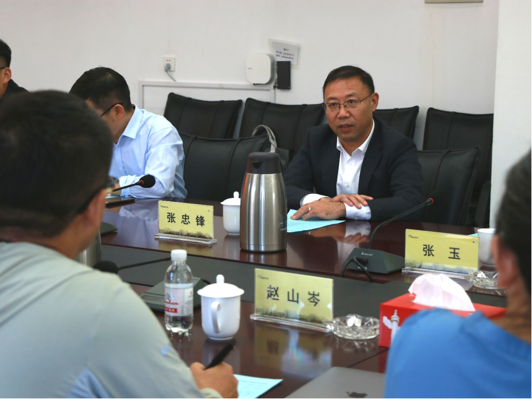 烟草底盘的代谢途径设计与天然产物生物合成应用项目交流会在青岛召开